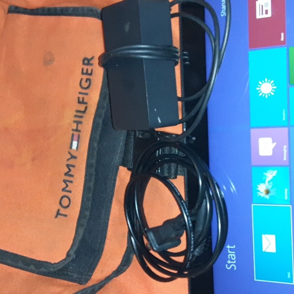 🌹FINAL REDUCTION🌹 ♏Surface Pro with Windows 8 installed - Picture 4 of 11